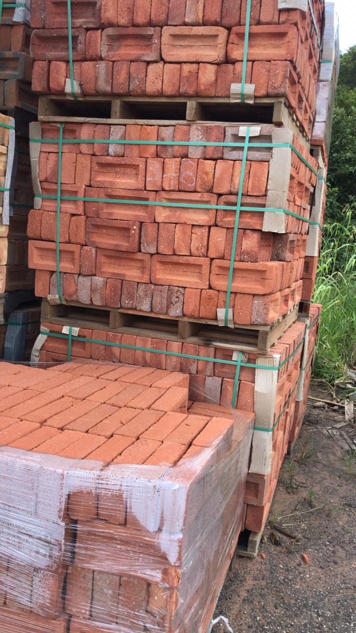 5 Demolicao vermelho